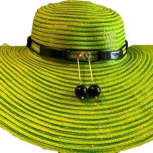 Straw hat w/accessories